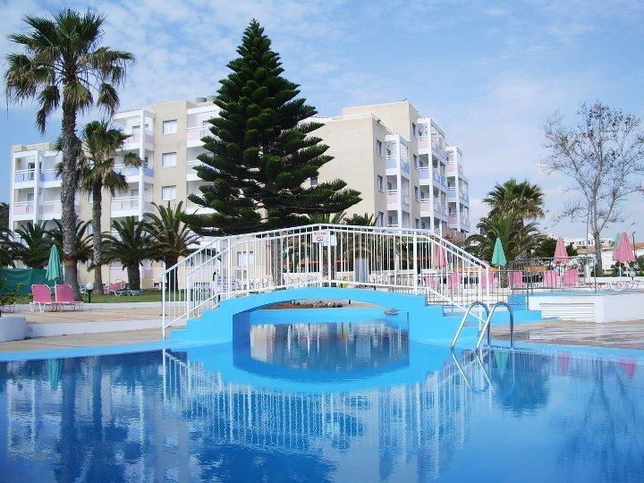 פרוטאראס Astreas Beach Hotel Apartments מראה חיצוני תמונה