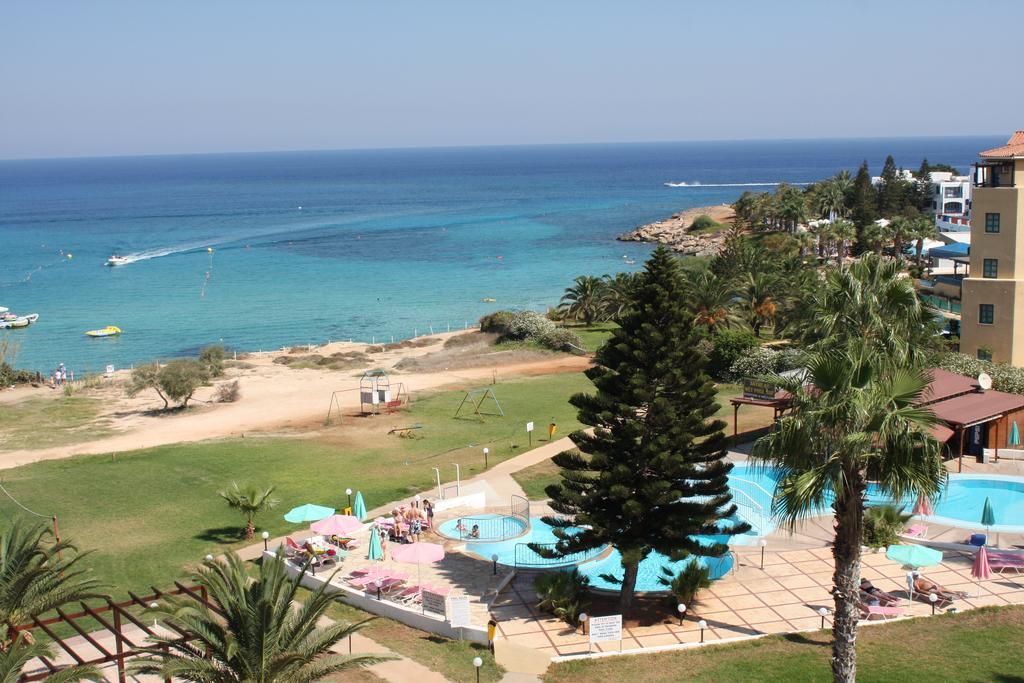 פרוטאראס Astreas Beach Hotel Apartments מראה חיצוני תמונה